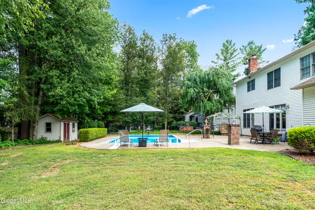 $599,900 | 1008 Di Bella Drive, Schenectady, NY 12303