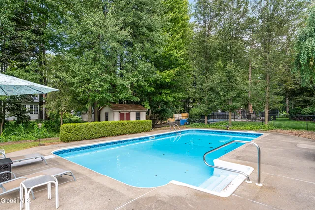 $599,900 | 1008 Di Bella Drive, Schenectady, NY 12303