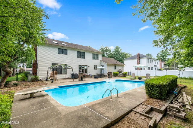 $599,900 | 1008 Di Bella Drive, Schenectady, NY 12303