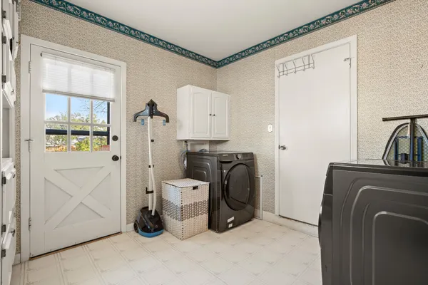 $2,500 | 11805 Oak Trail, Austin, TX 78753