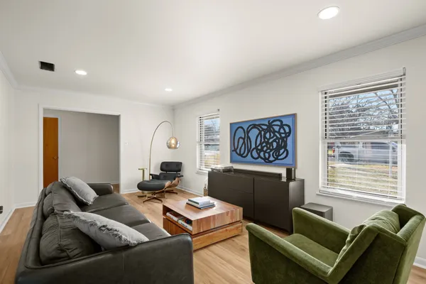 $2,500 | 11805 Oak Trail, Austin, TX 78753