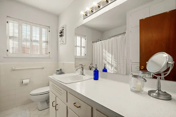 $2,500 | 11805 Oak Trail, Austin, TX 78753
