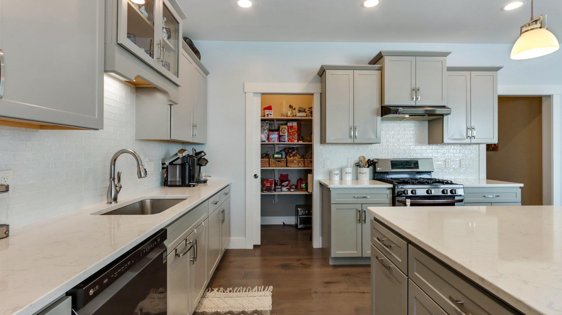 51025 Ridge View Road Osseo, WI 54758 - Photo 14 of 47