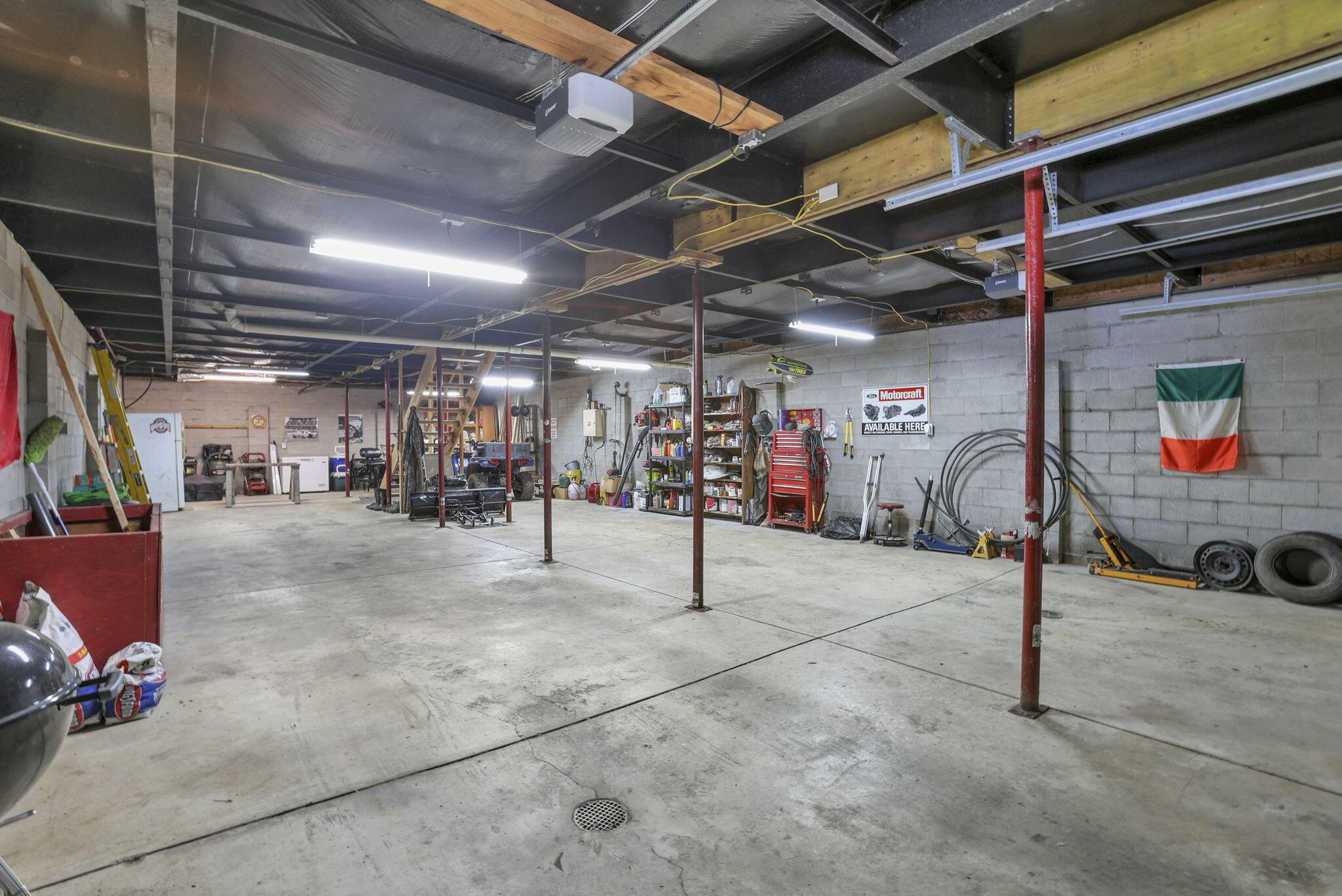19600 Hampshire Road Utica, OH 43080 - Photo 45 of 70 48-web-or-mls-7W3A7288