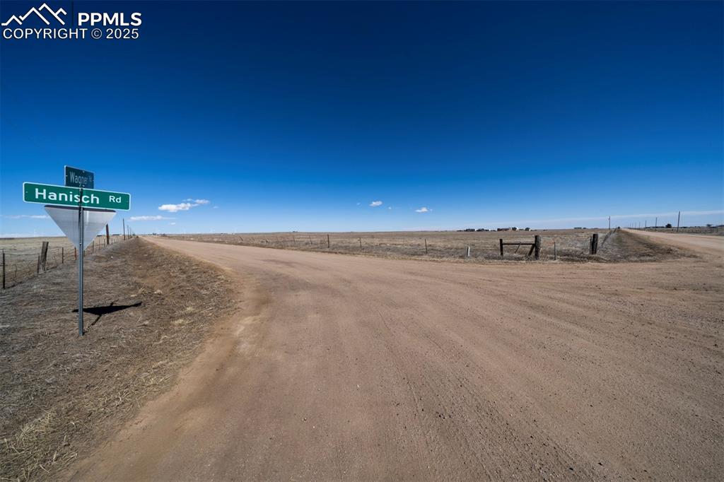 35800 Hanisch Road Calhan, CO 80808 - Photo 5 of 34 a view of a terrace
