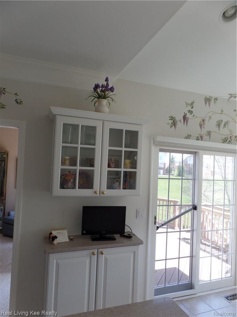1910 Dunham Drive, Unit 11 Rochester, MI 48306 - Photo 25 of 58 SAM_1267.JPG