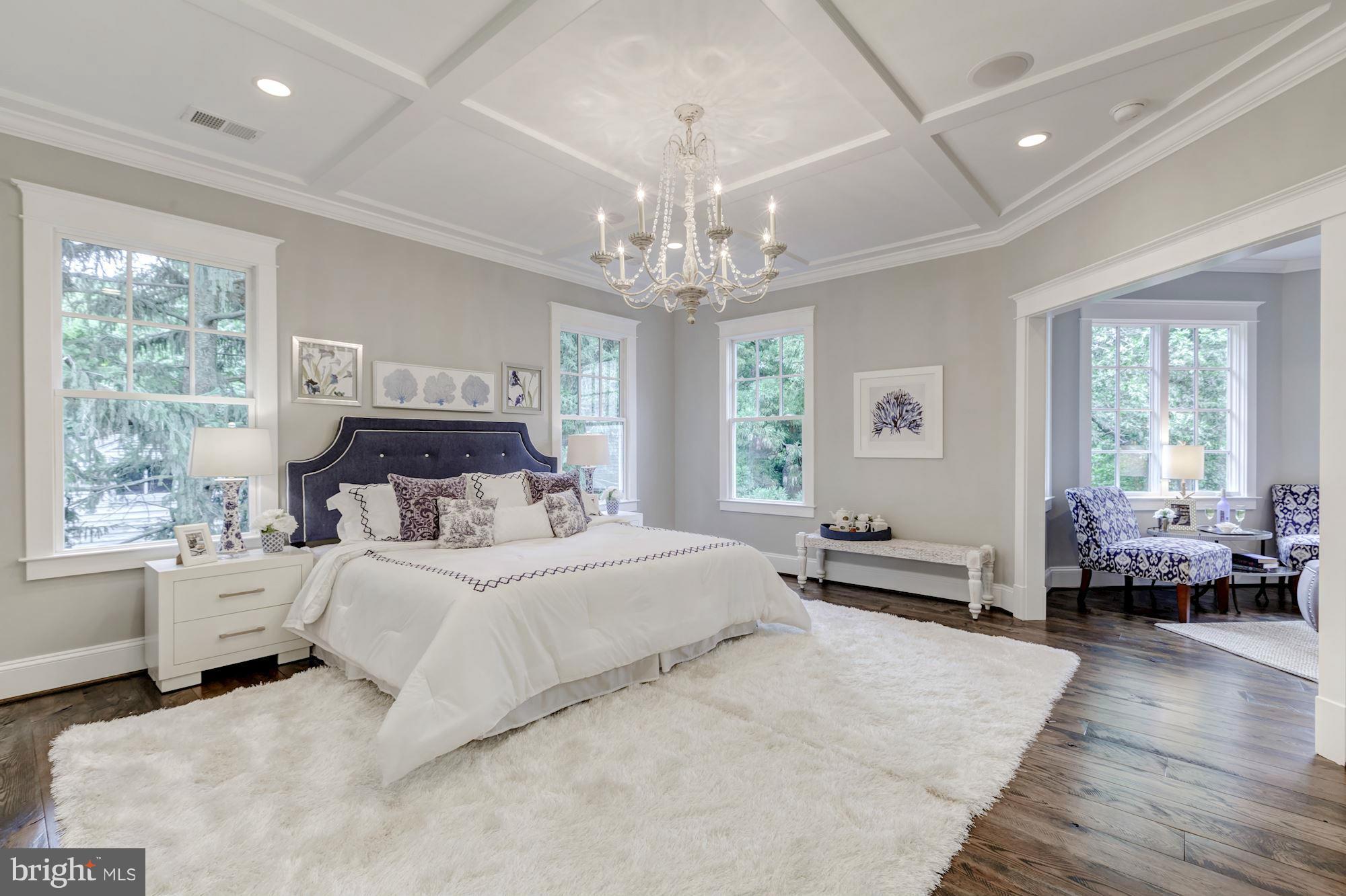 1600 Brookside Road McLean, VA 22101 - Photo 16 of 29 Lux Master Suite w/ 2 WI closets, hardwood flrs