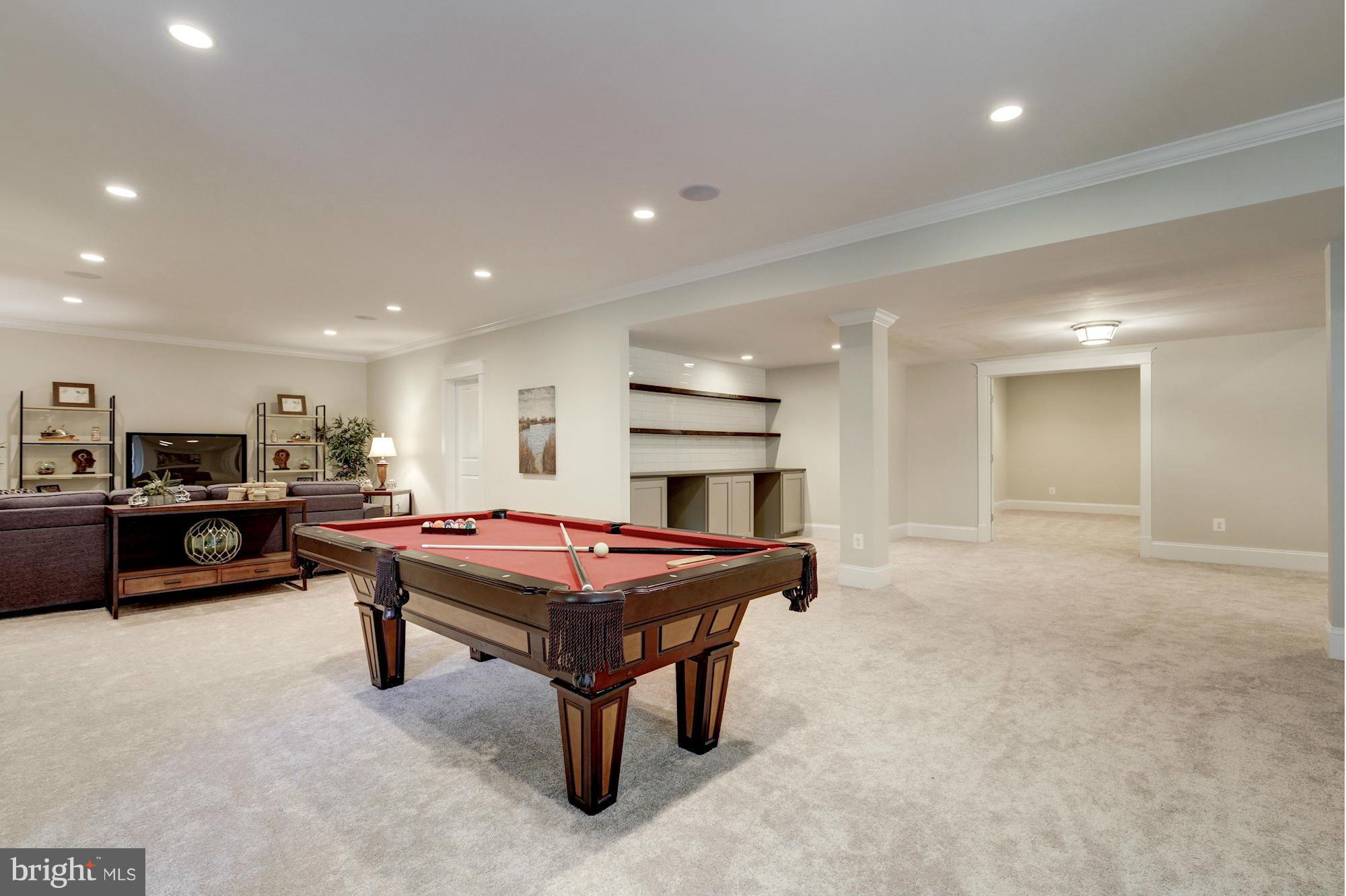 1600 Brookside Road McLean, VA 22101 - Photo 23 of 29 LL Rec Rm w/recessed lights and built-in dry bar