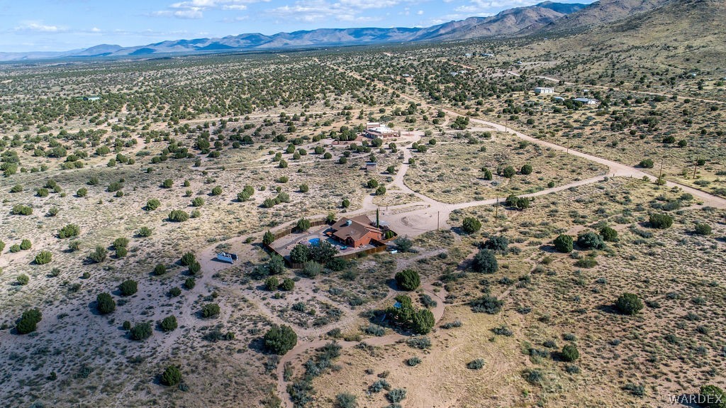 1005 Lance Road Kingman, AZ 86401 - Photo 3 of 47 Gallery Image 3