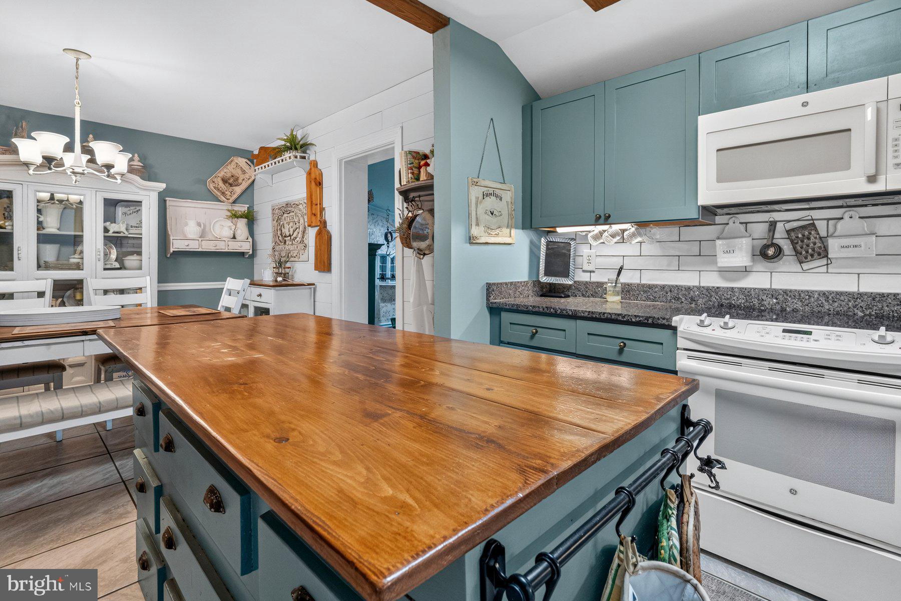 1719 Yorkland Road Westminster, MD 21157 - Photo 11 of 37 Gallery Image 11