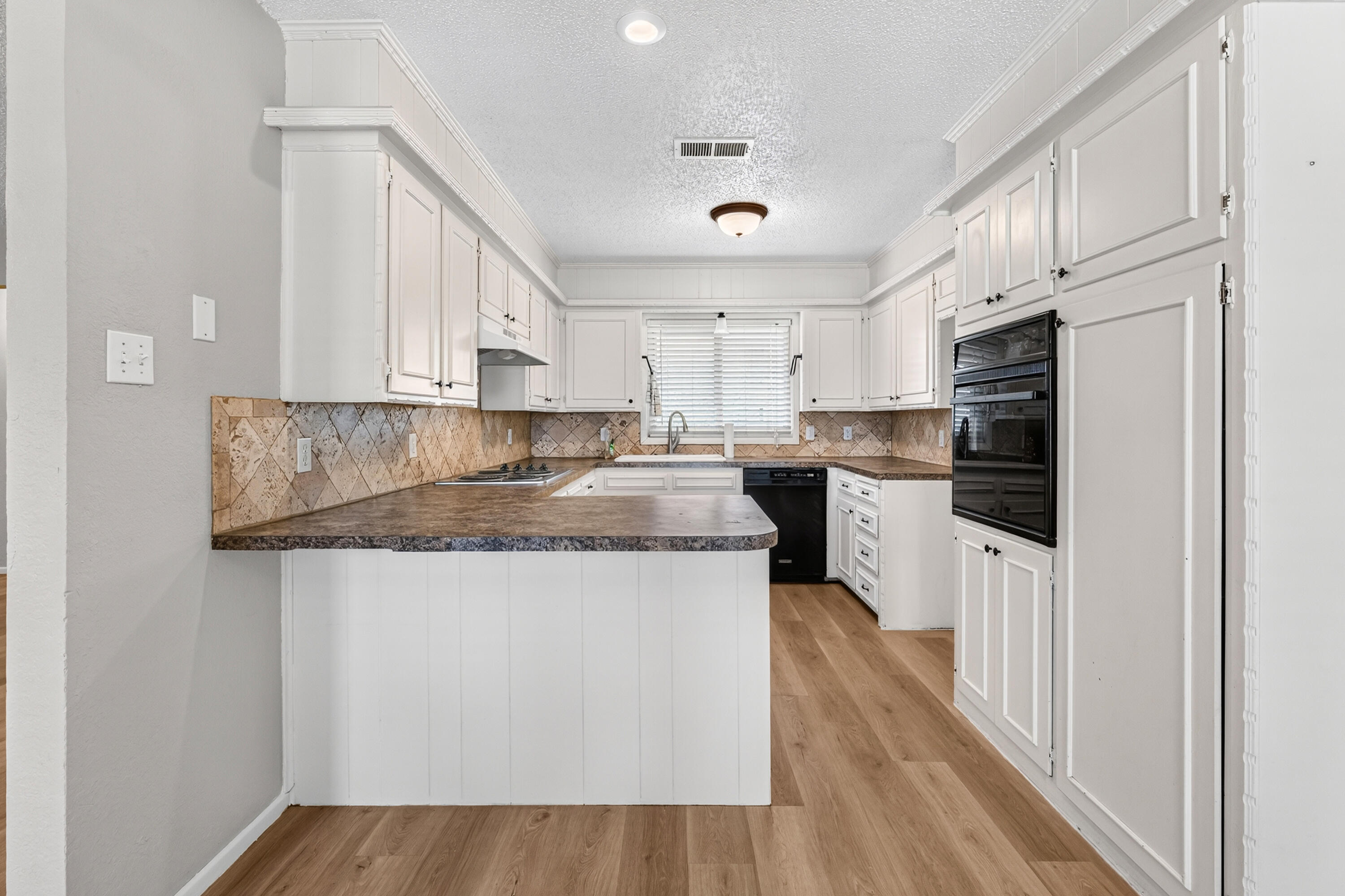4826 9th Street Lubbock, TX 79416 - Photo 15 of 30 DSC00508