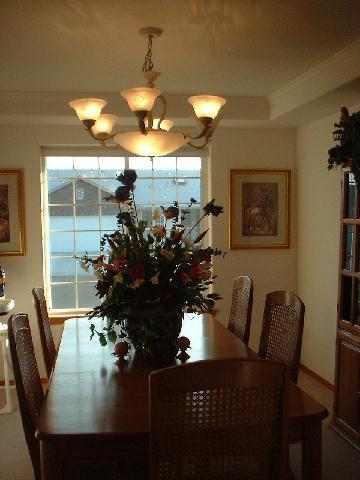 190 Quail Road Yakima, WA 98908 - Photo 3 of 9 a view of a dining room with furniture