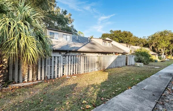 $183,000 | 3468 Northwest 37th Avenue, Gainesville, FL 32605