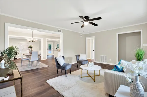 $2,500 | 712 Lee Boulevard, Savannah, GA 31405