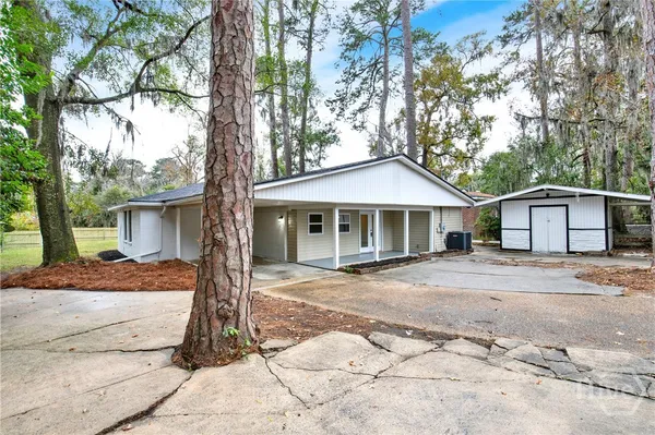 $2,500 | 712 Lee Boulevard, Savannah, GA 31405
