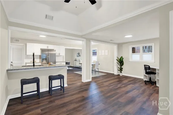 $2,500 | 712 Lee Boulevard, Savannah, GA 31405