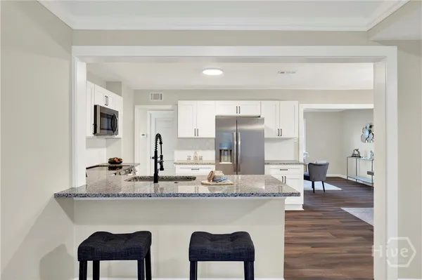 $2,500 | 712 Lee Boulevard, Savannah, GA 31405