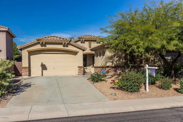 $2,795 | 2582 West Kit Carson Trail, Phoenix, AZ 85086