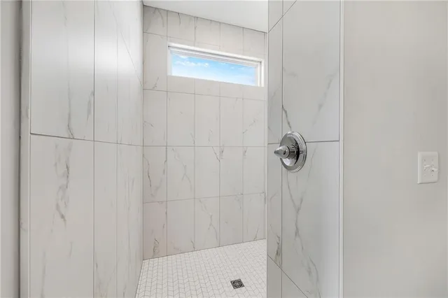 $509,900 | 8005 Southeast Hoot Owl Street, Blue Springs, MO 64014