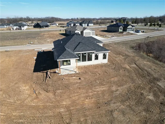 $509,900 | 8005 Southeast Hoot Owl Street, Blue Springs, MO 64014