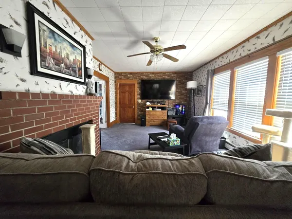 $249,000 | 510 Penobscot Street, Rumford, ME 04276