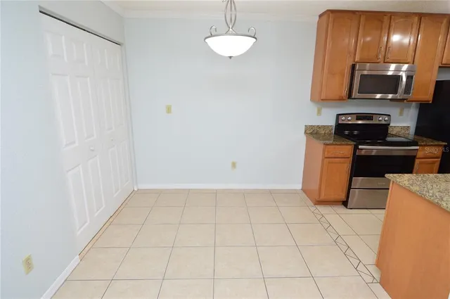 $1,485 | 10265 Gandy Boulevard North, Unit 1801, St. Petersburg, FL 33702