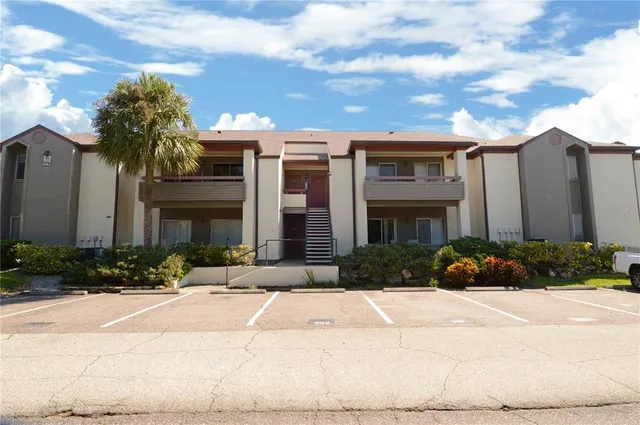 $1,485 | 10265 Gandy Boulevard North, Unit 1801, St. Petersburg, FL 33702