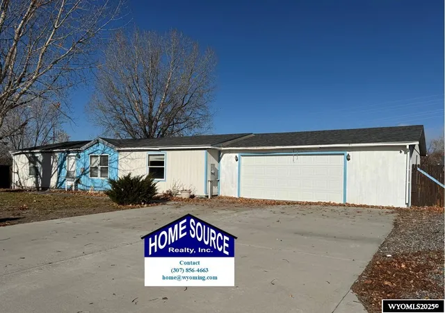 $199,900 | 1024 Piedmont Circle, Riverton, WY 82501
