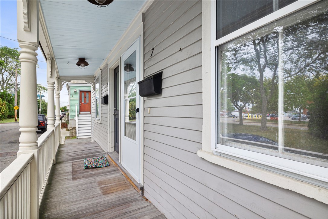 7 Marsh Street Newport, RI 02840 - Photo 25 of 29