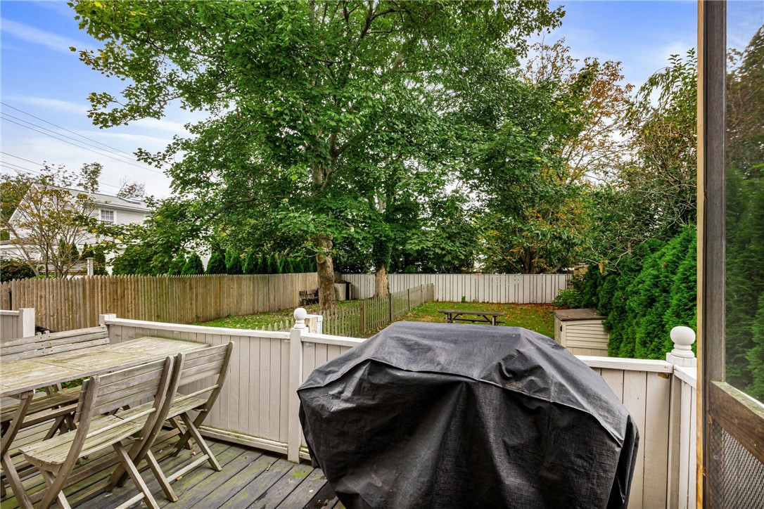 7 Marsh Street Newport, RI 02840 - Photo 28 of 29