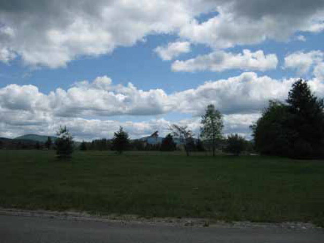 33 Ridge Lane Lake Placid, NY 12946 - Photo 4 of 5 Gallery Image 4