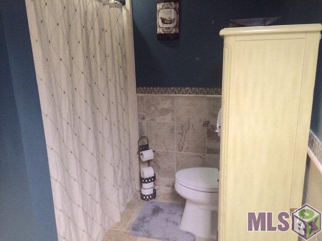 220 Lark Drive Lockport, LA 70374 - Photo 8 of 28