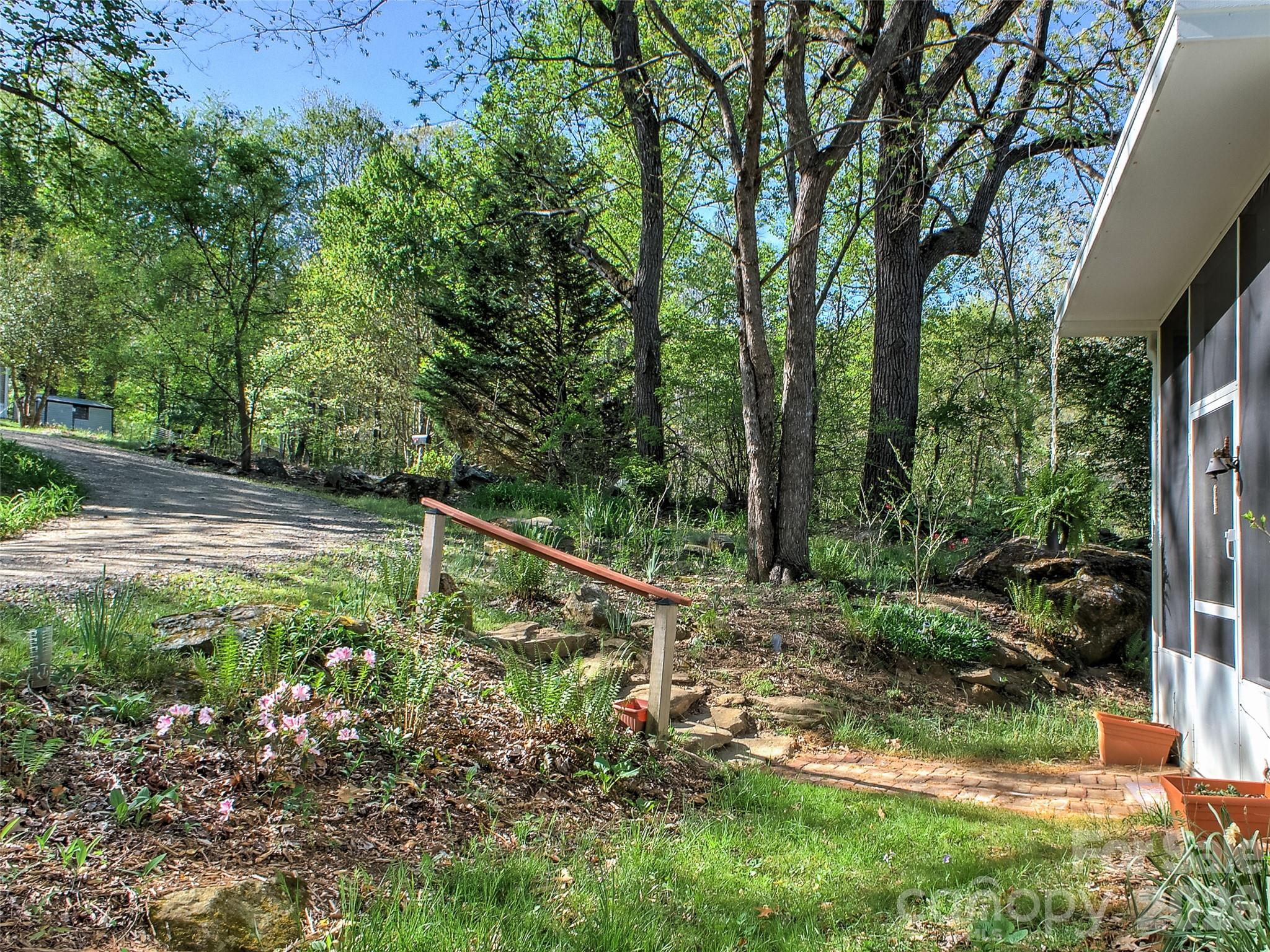 11 Rector Road Weaverville, NC 28787 - Photo 15 of 36