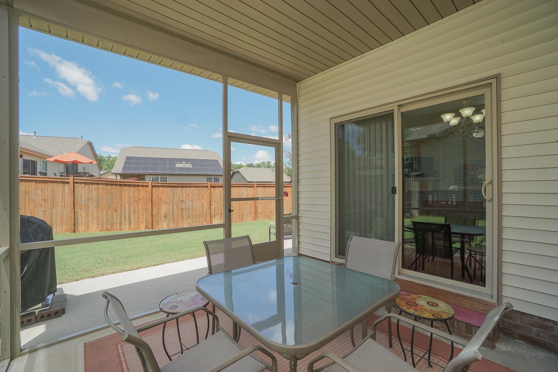 322 Stallion Road Greenville, SC 29617 - Photo 3 of 31 Gallery Image 3