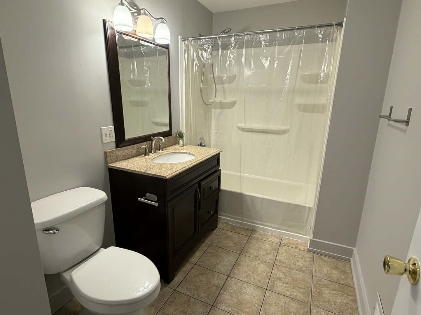 2324 Clarence Avenue, Unit 2 Berwyn, IL 60402 - Photo 8 of 13