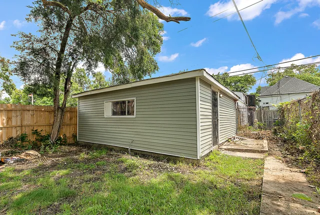 $245,000 | 6541 South Hermitage Avenue, Chicago, IL 60636