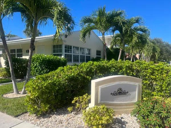 $2,240 | 327 Ocean Breeze, Unit 1, Lake Worth Beach, FL 33460