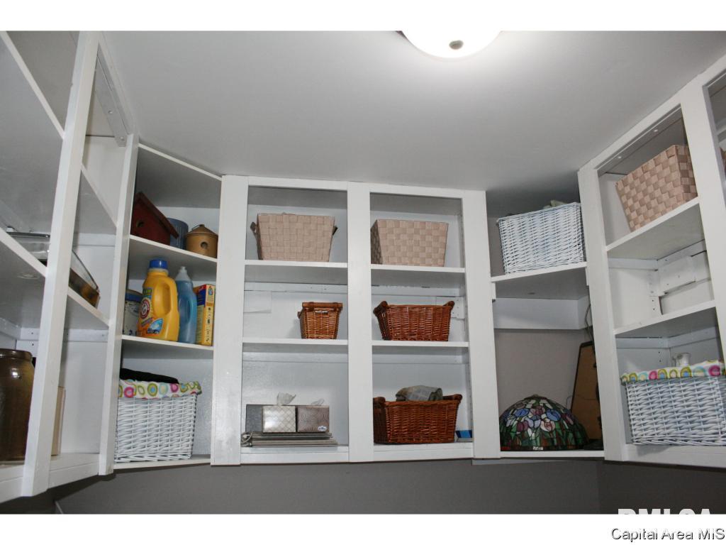 105 Dawn Drive Springfield, IL 62702 - Photo 17 of 18