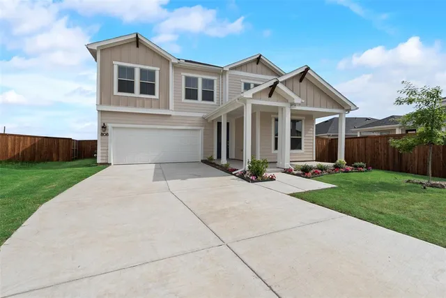 $363,590 | 808 Hayes Court, Crowley, TX 76036