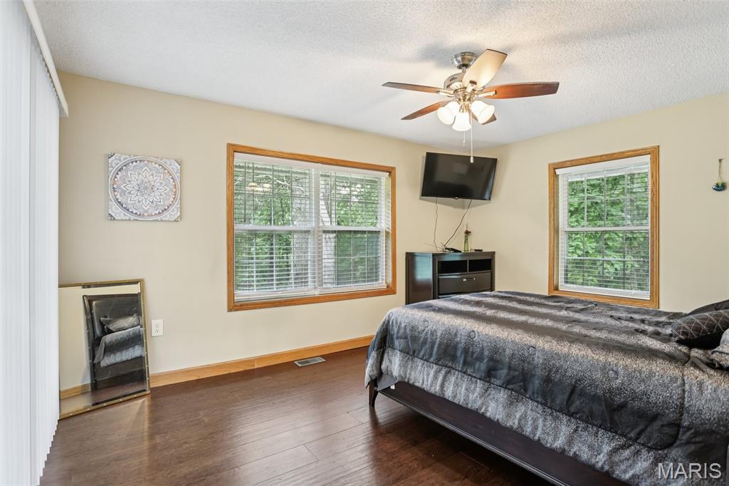 31470 East Bartlett Road Brighton, IL 62012 - Photo 28 of 52