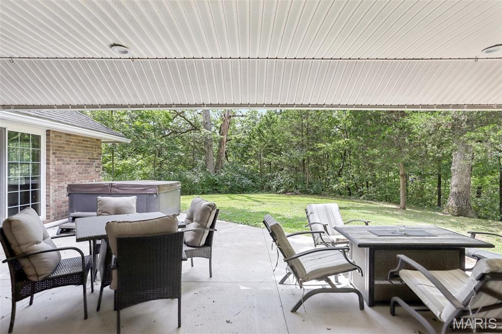 31470 East Bartlett Road Brighton, IL 62012 - Photo 4 of 52