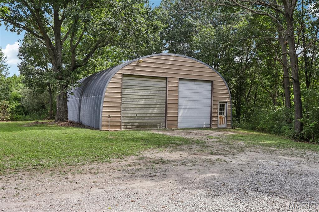 31470 East Bartlett Road Brighton, IL 62012 - Photo 44 of 52