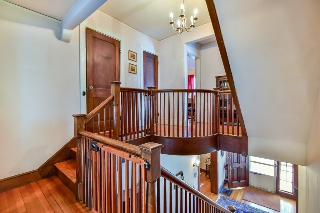 33 Arlington Road Woburn, MA 01801 - Photo 24 of 32 Gallery Image 24