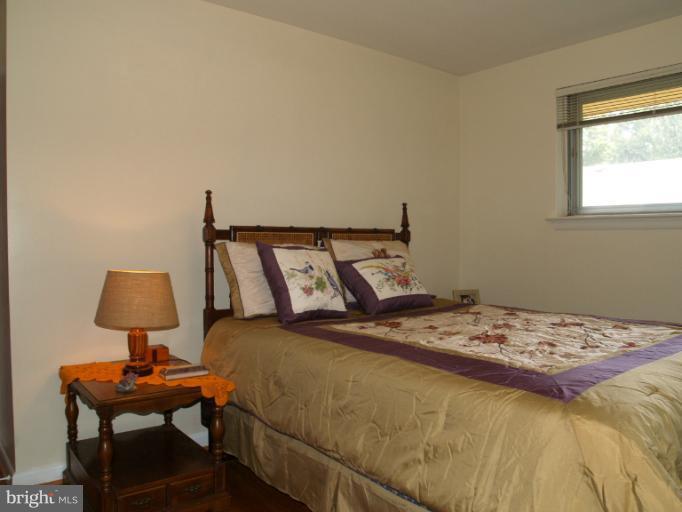 1908 Franwall Avenue Silver Spring, MD 20902 - Photo 2 of 29 Bedroom (Master)