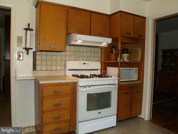 1908 Franwall Avenue Silver Spring, MD 20902 - Photo 22 of 29 Kitchen