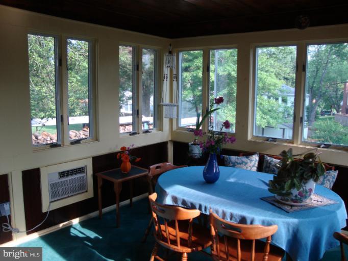 1908 Franwall Avenue Silver Spring, MD 20902 - Photo 23 of 29 Seasonal Sunroom