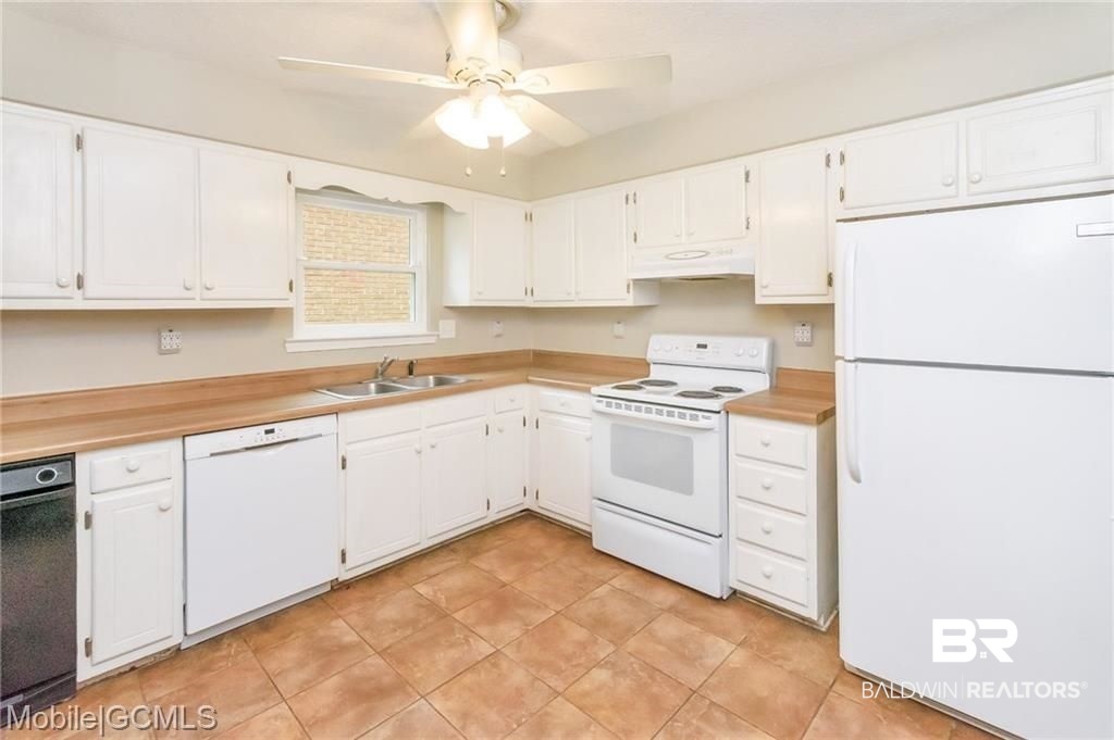 5736 Green Tree Road Mobile, AL 36609 - Photo 9 of 32
