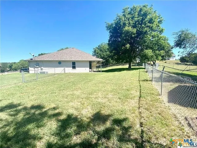 $1,800 | 3104 Valley Oaks Circle, Harker Heights, TX 76548