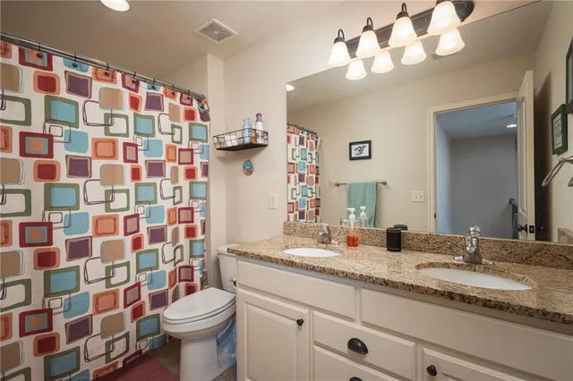 $460,000 | 1814 Cayhill Court, Warrensburg, MO 64093