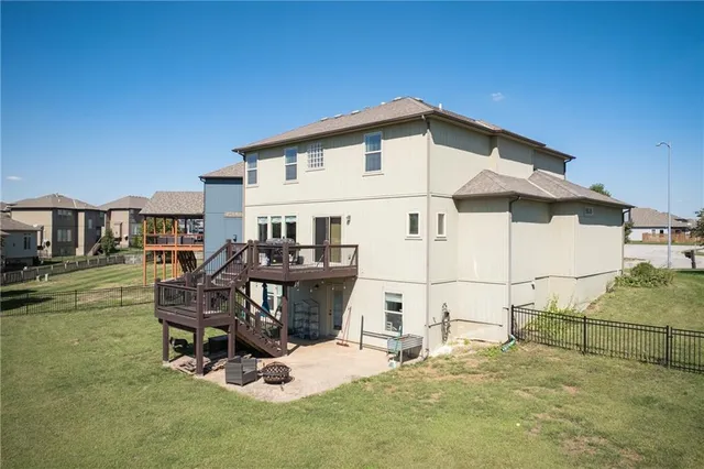 $460,000 | 1814 Cayhill Court, Warrensburg, MO 64093